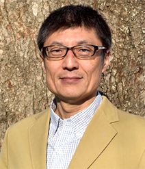 数理・物理学科 学科主任 長澤 倫康 教授